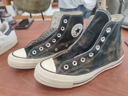 Giày Converse Trước khi Nhuộm