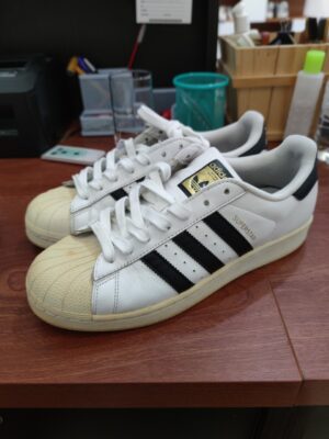 repant giày adidas ố đế buôn ma thuột